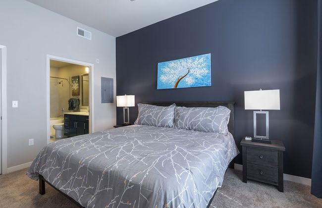 Luxury Med Center Fully Equipped King Sized Bed Condos - Foto 10