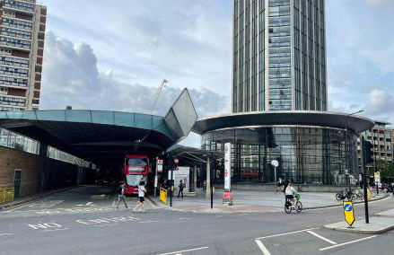 Riverside 1BR with Easy Transport 20min to City Centre - Photo 60