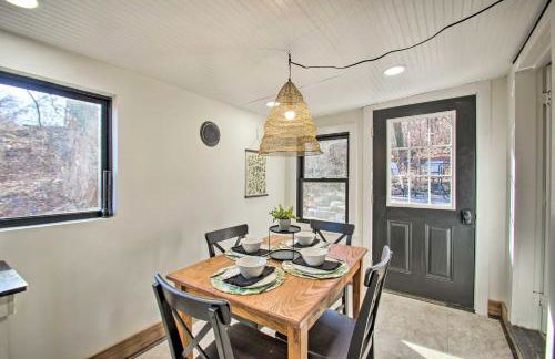 Stoney Creek Cottage Waterfront Hot Tub, Fire Pit - Foto 12