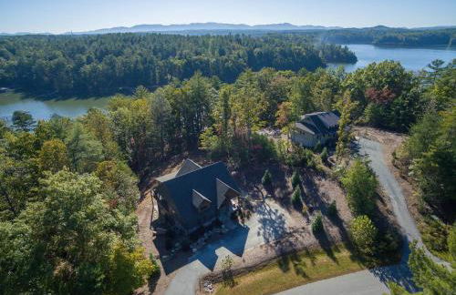 Hilltop Lodge Opulent Lakefront Living in Lake James - Photo 41