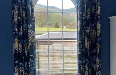 Tyn-Y-Berth Sleeps 27 luxury group accommodation - Photo 40