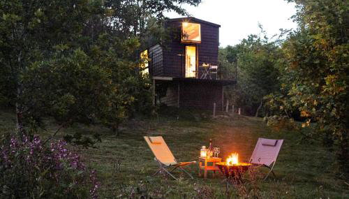 Extraordinary Huts Ltd - Photo 3, Garden, Garden view