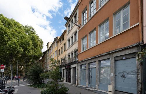 LE LOFT ETHNIC - avec jolie vue sur la Saône - Foto 18