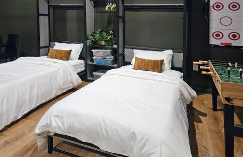 Family Fun Pet-Friendly Sleeps 10 4BR - Foto 28