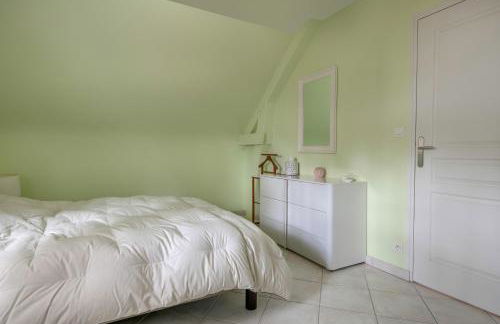 Grande maison familiale avec piscine et jardin - Foto 26