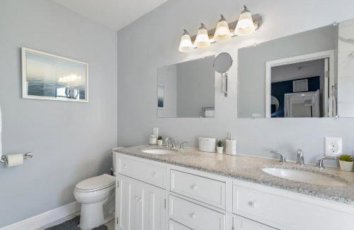 Modern 4BR Getaway Pet Friendly Outdoor Lounge - Foto 13