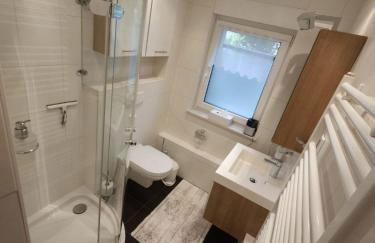 FeWo Monarchenhügel in Seenähe, Garten, Terrasse, Carport mit Wallbox - Foto 13