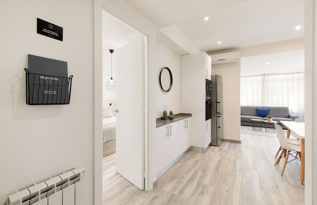 Sitges Group Blue and White - Photo 50