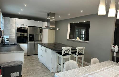 Spacieuse et agréable à séjourner - Foto 4