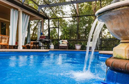 Canal-Front Retreat with Hot Tub and Dock in Tavares - Photo 23