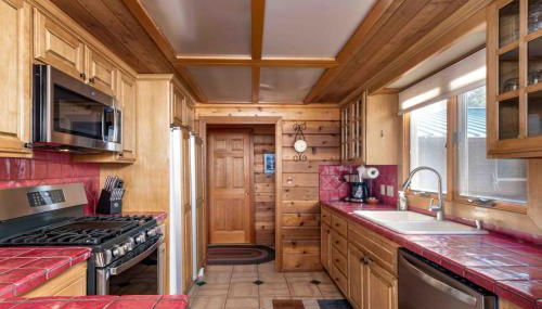 Dog Friendly, across from tubing/SHARC, Nectar bed - Foto 5