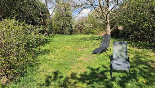 Naturnahes Wohnen in einem alten Haus mit Garten - Foto 3