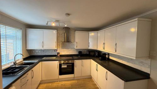 Donvale Road, Washington - Photo 2, stove