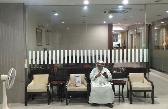 Mall Suites Hotel - Photo 13