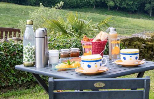 Gîte Chabrignac, jacuzzi et sauna privatif, piscine chauffée partagée, Wifi, salle de jeux - Foto 29