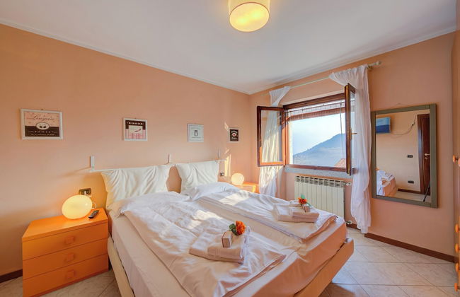 Casa Angiolina Lake & Mountain View - Photo 7