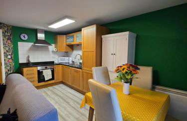 2 bedroom city centre apartment - Foto 7