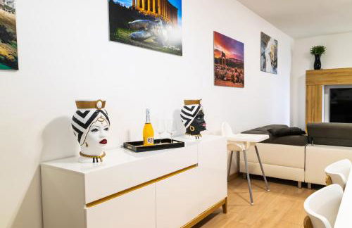 Diana Holiday Home - Foto 32