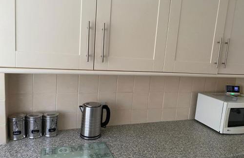 Riverside Park Ground Floor Apt 1 BR Parking St Neots - Foto 53