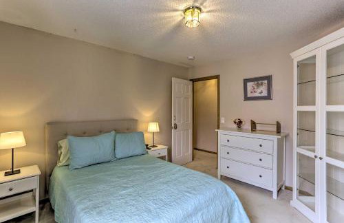 Eagan Home with Porch - 5 Mi to Mall of America! - Foto 12