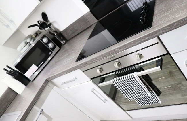 Breck Blackpool - Photo 36