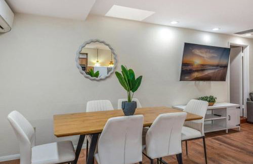 Newly Renovated Home Spacious Close 2 Hospital - Foto 2