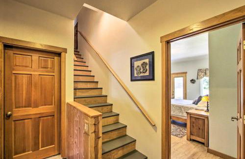 Serene South Bend Family Escape Dogs Welcome - Photo 18