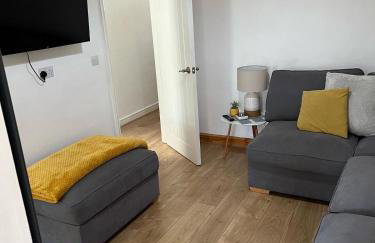 Cheerful 3 Bedroom Townhouse - Foto 7