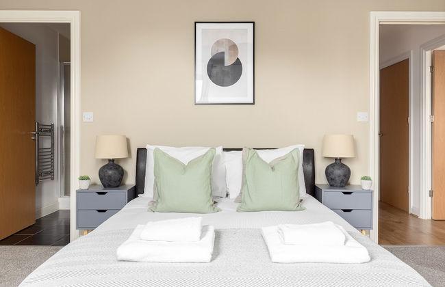 Premium 2 Bed Flat near Colindale Station - Foto 14