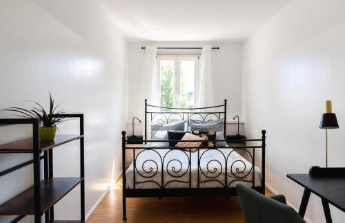 Hybrid Work-Play Retreat - 2BR, 1B central Kreuzberg - Foto 26