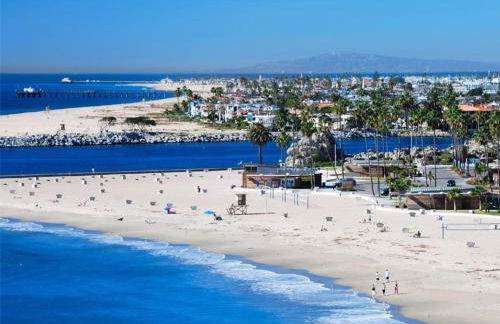 Newport Beach House 1 blk to beach and 25 min to Disney - Foto 2