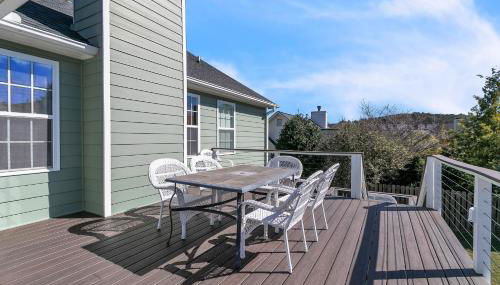 Modern 6BR Haven with Playroom, Gym & Deck! home - Foto 5