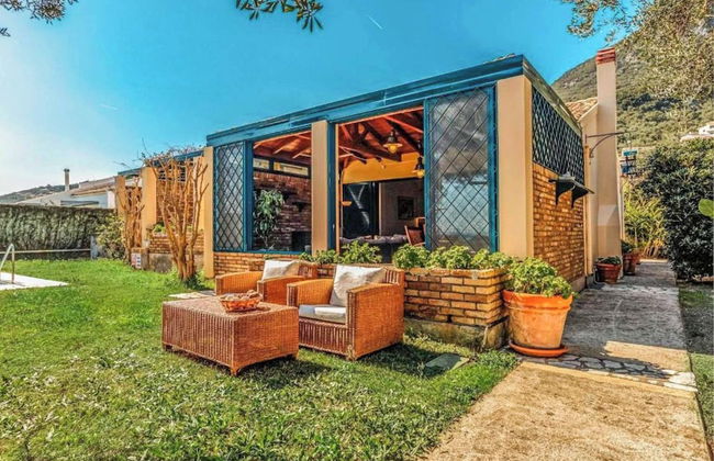 Villa Barbati Beachfront - Photo 2