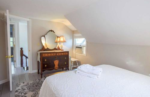 On the bay in Wellfleet - walk to water! - Foto 13