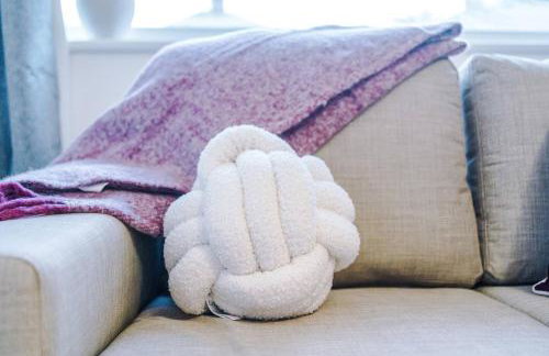 Comfy 3-BR Wirral Home | Free Parking & Wi-Fi - Foto 60