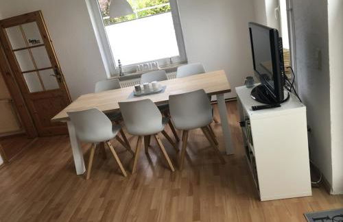 Nordseeküste am Deich mit schönem Garten - Foto 9