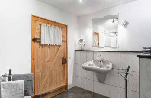 Historic Farmhouse in Hohnebostel with Garden near Lake - Foto 31