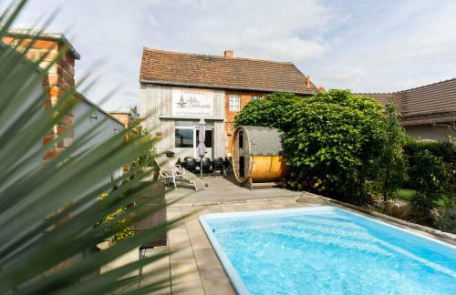 Alte Schmiede mit Sauna, Pool und Whirpool im Außenbereich schönstes Ferienhaus der Lausitz - Foto 3