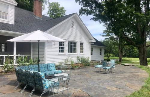 Elegant 7BR Estate with Pool & Hot Tub in Berkshires - Foto 19