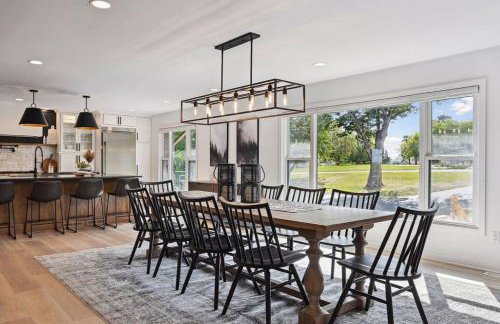 Luxury Cowdry Cottage Lake Home - Foto 18