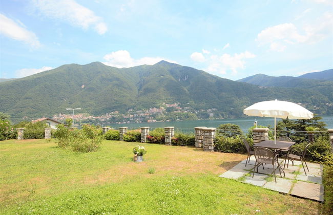 Villa Oliveto with Pool and Lake view - Photo 27