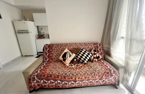 Apartamento de 2 quartos, com piscina e há 10 km de copacabana - Foto 9