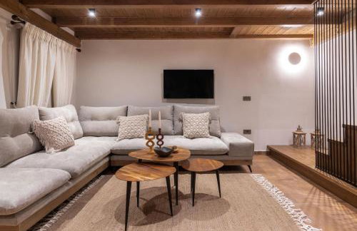 Villa Frontale - Restored Villa with Pool Perfect for 6 Nestled Next to a Traditional Olive Mill and Local Farms Offering Authentic Hospitality and Organic Delights By Villa Mana Gers - Foto 35