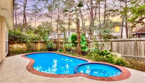 Lovely Woodlands home w/heated pool and spa! - Foto 2