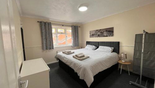 Cosy 2 bedroomed semi detached house - Foto 2