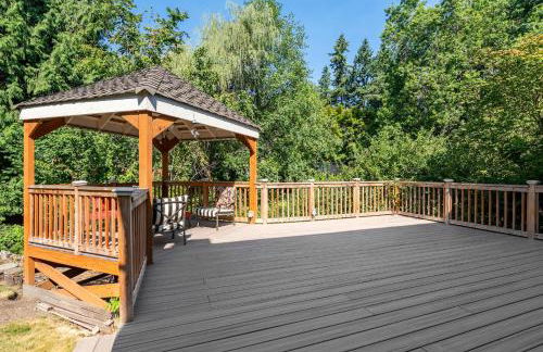 Spacious 3BR Redmond Home with Fireplace & BBQ - Foto 32