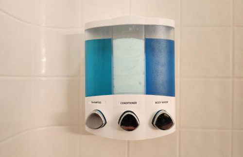 Fully Renovated, Quiet, Spacious Disney Themed Pool Home with Office - Foto 15