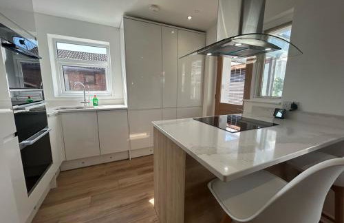 Modern 2 Bedroom Home - Foto 13