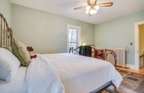 Eau Claire Retreat Close to Campus and Dtwn! - Foto 16