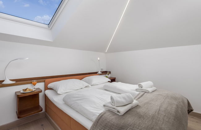 Beautiful Apartment House On The Seaside - Photo 17